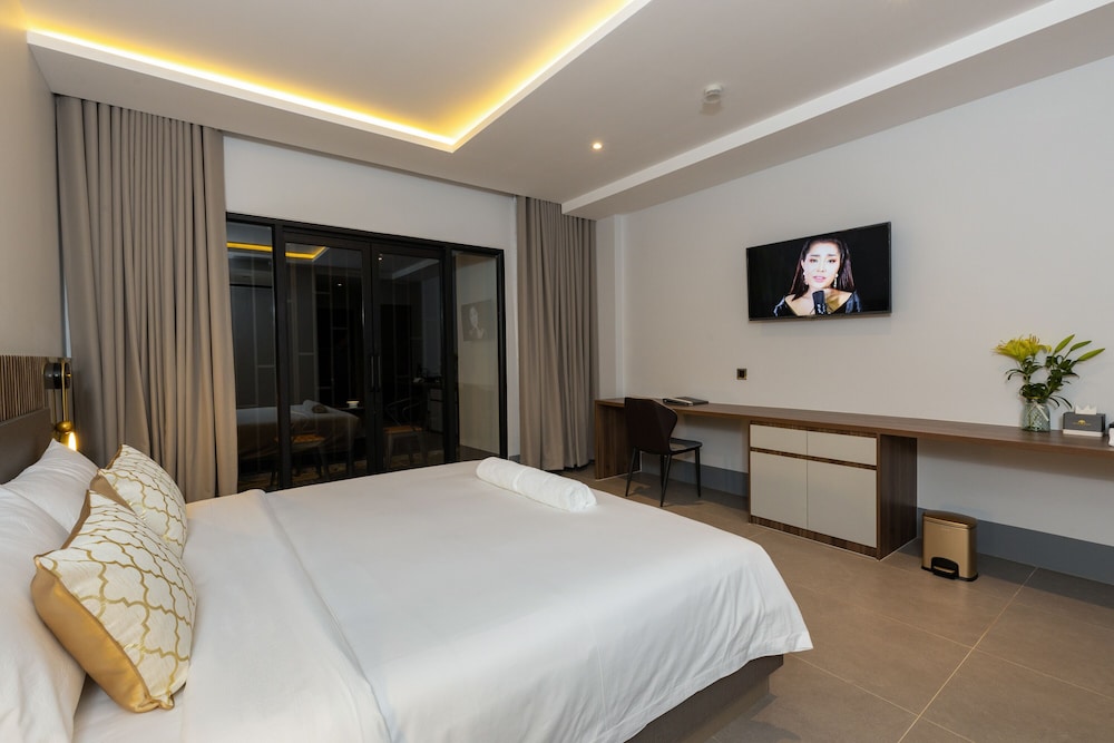 Superior Double Room, 1 King Bed - Photo 5