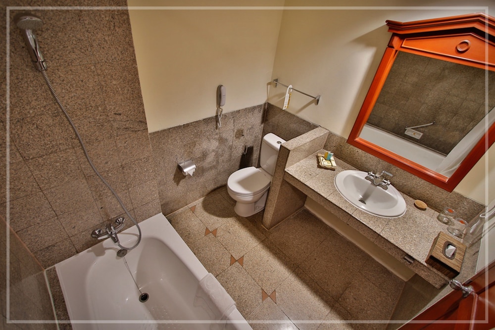Junior Suite, 1 Bedroom - Photo 4