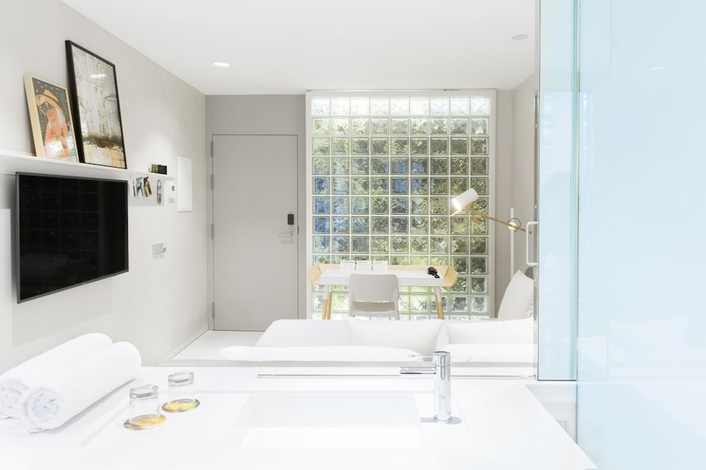 Standard Room, Courtyard View (Quiet REC)
