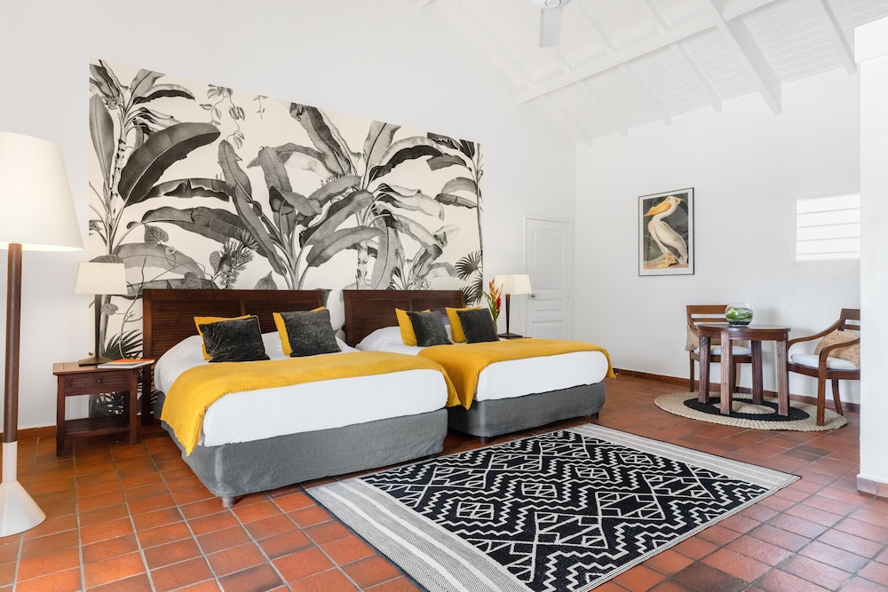 Deluxe Room - Photo 18