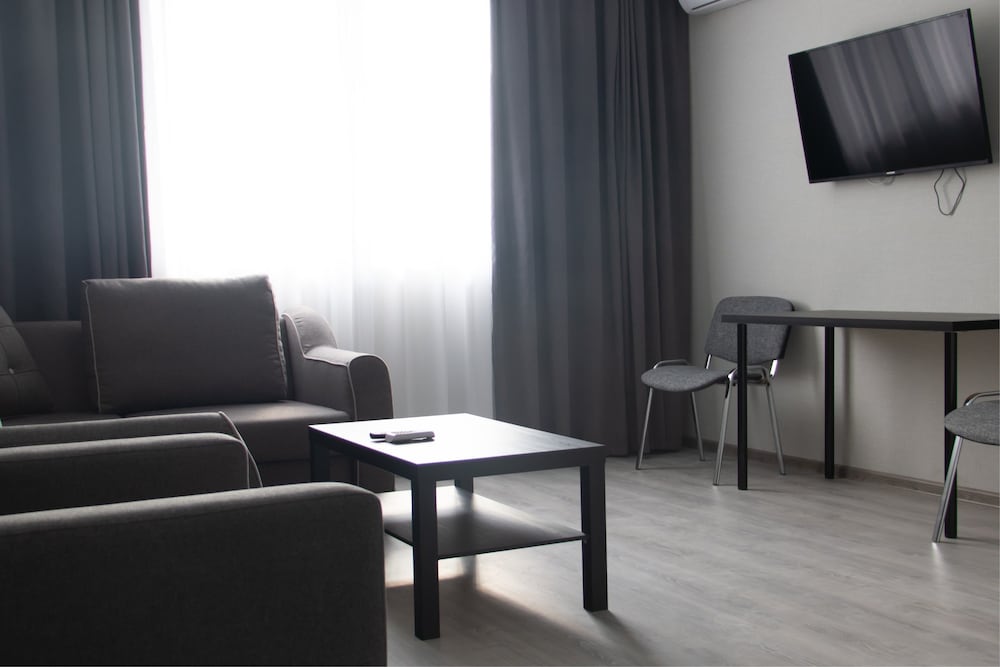 Studio Apartment photo 2