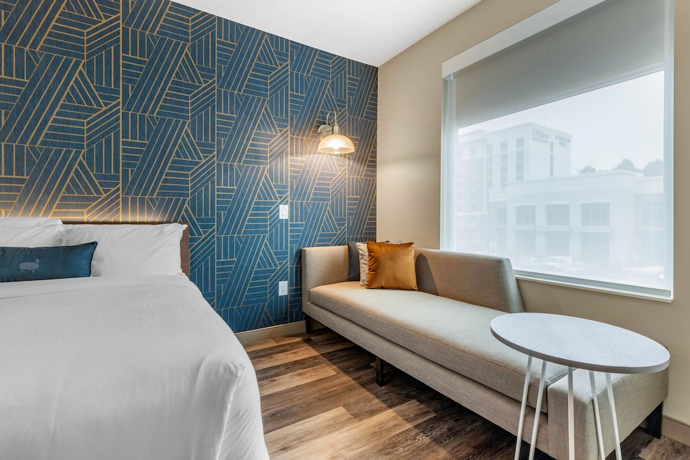 Standard Room, 1 King Bed, Bathtub