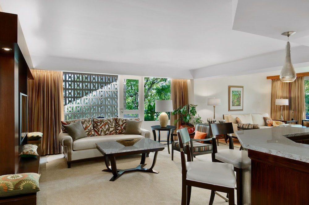 Presidential Suite, 1 King Bed (Premium Presidential Suite) photo 3