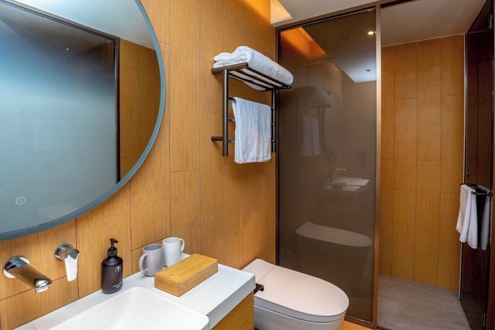 Superior Single Room, City View photo 2