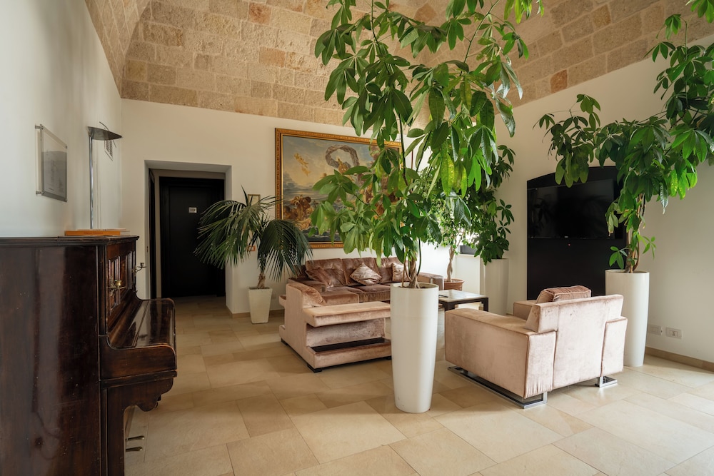 Junior Suite - Photo 12