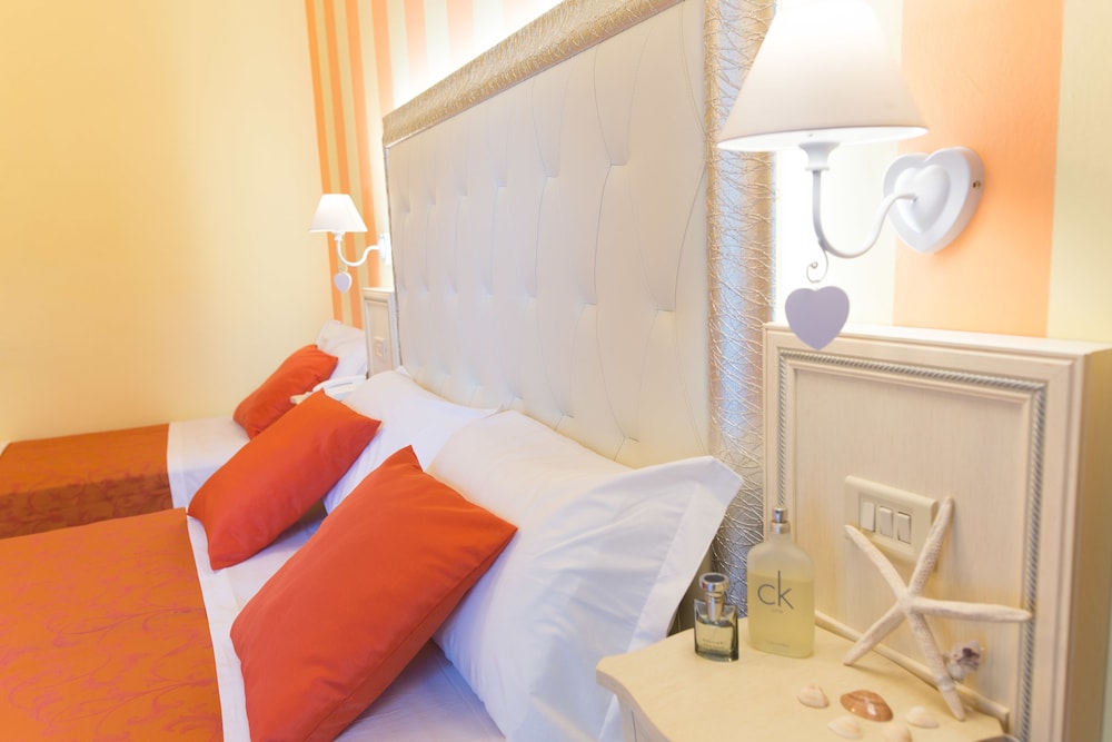Quadruple Room photo 2