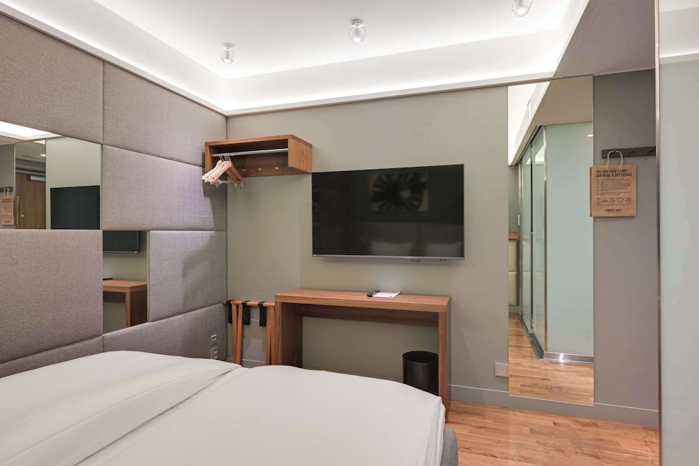 Double Room (Compact) - Photo 5