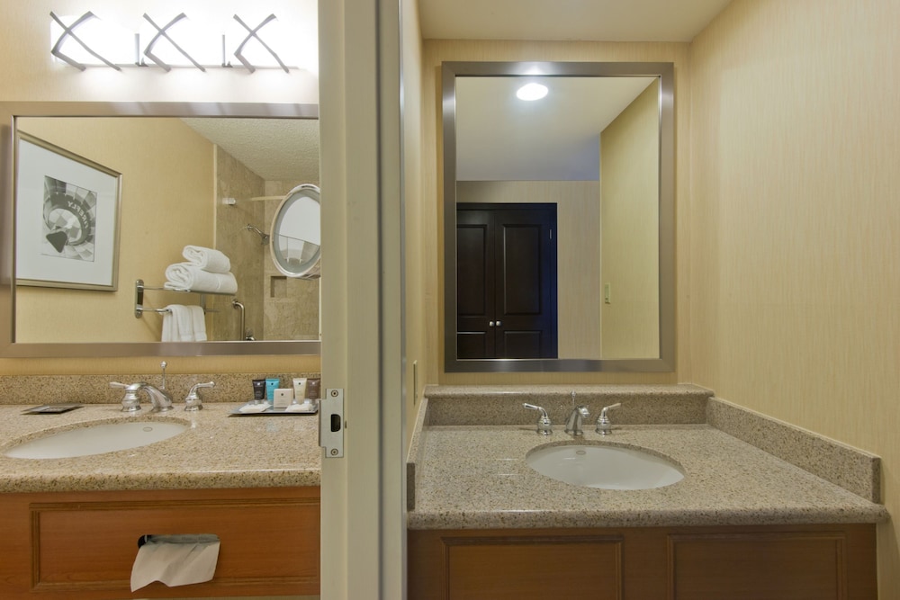 Suite, 1 Bedroom, Mountain View photo 2
