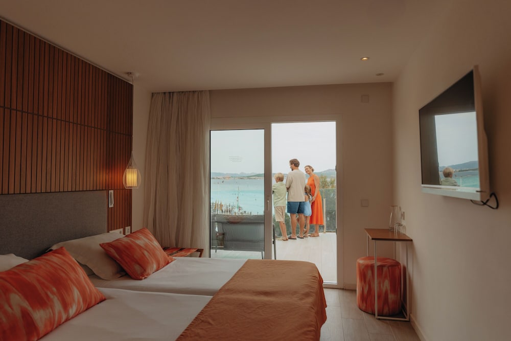 Habitación Doble, Balcón, Vista Parcial al Mar