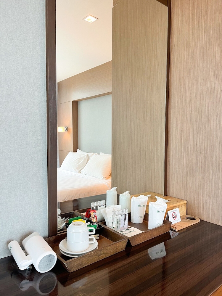 Deluxe Room - Photo 13