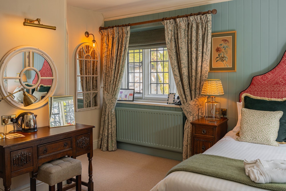 Deluxe Double Room, 1 King Bed photo 2
