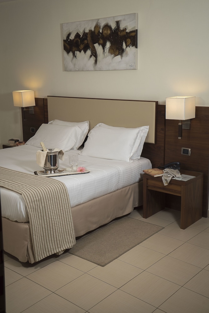 Standard Room - Photo 2
