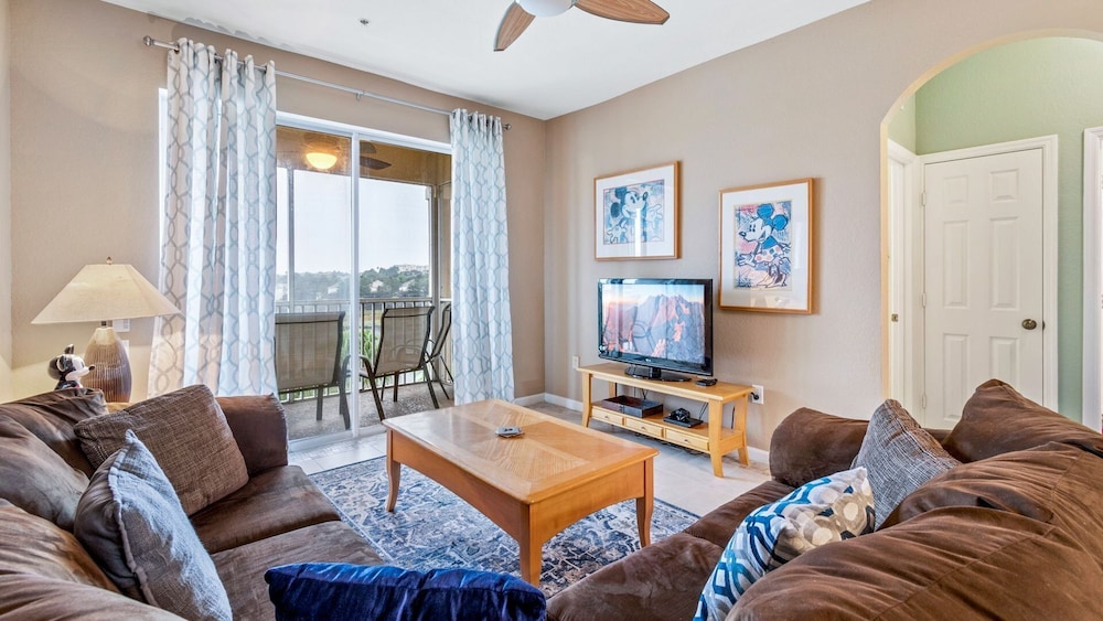 Condo, Multiple Beds, Pool Access (CW7654-403)