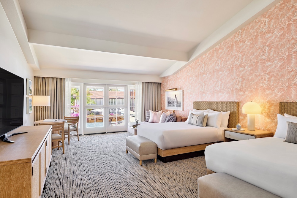 Junior Studio Suite, 2 Queen Beds - Photo 4