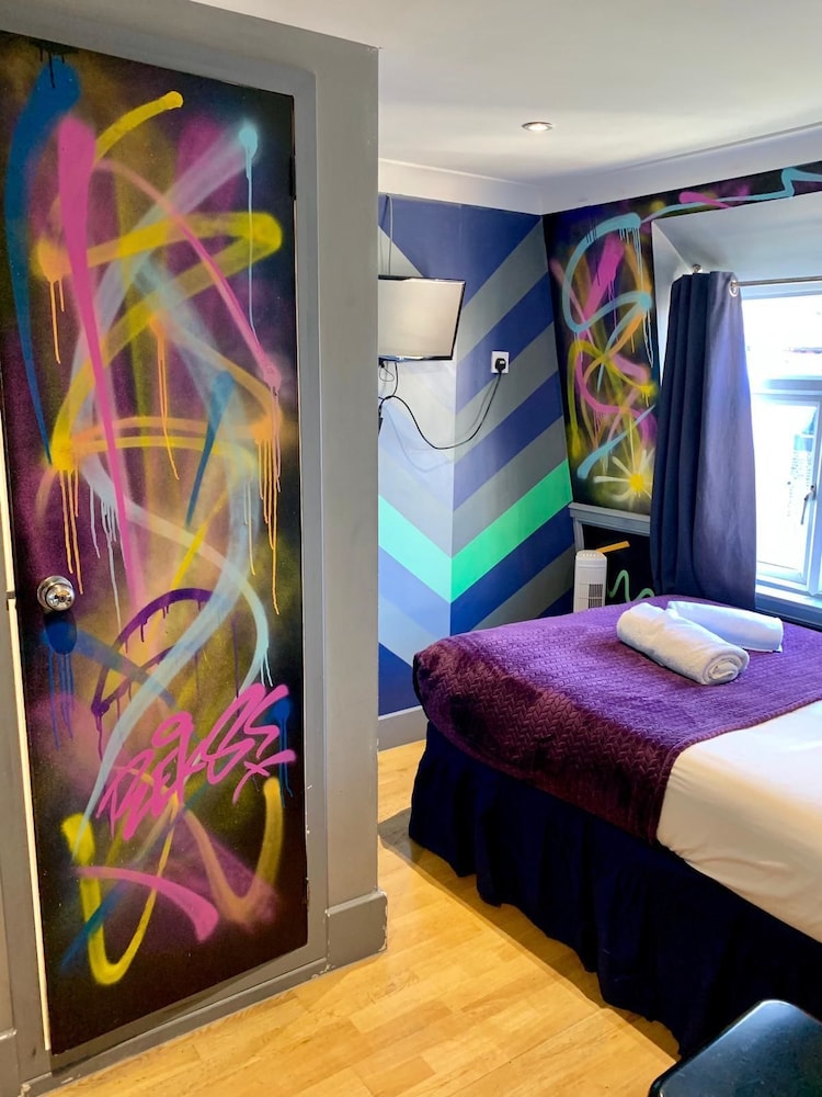 Standard Double Room, Ensuite photo 1