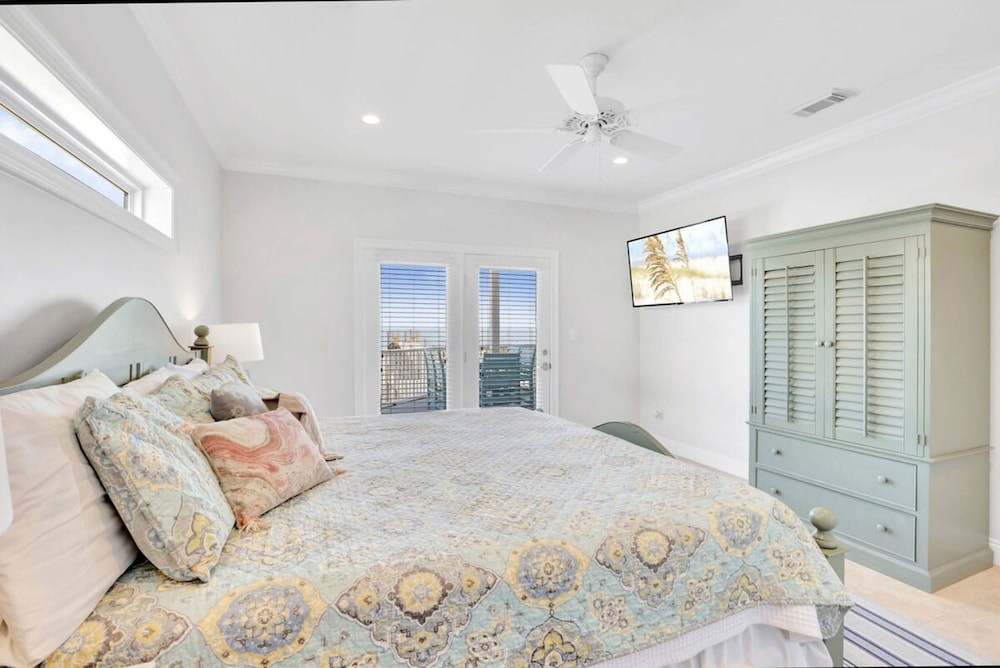 Dear Time Beach House- Elevator Sleeps 10 Pool, Photo 32