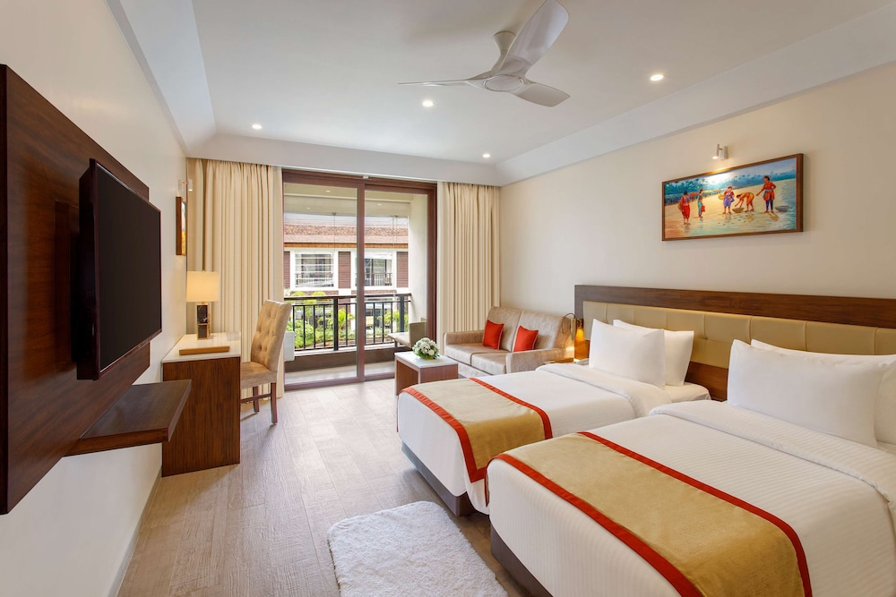 Deluxe Room, 2 Twin Beds - Photo 1