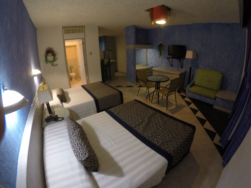 Superior Room, 2 Double Beds, Balcony photo 3