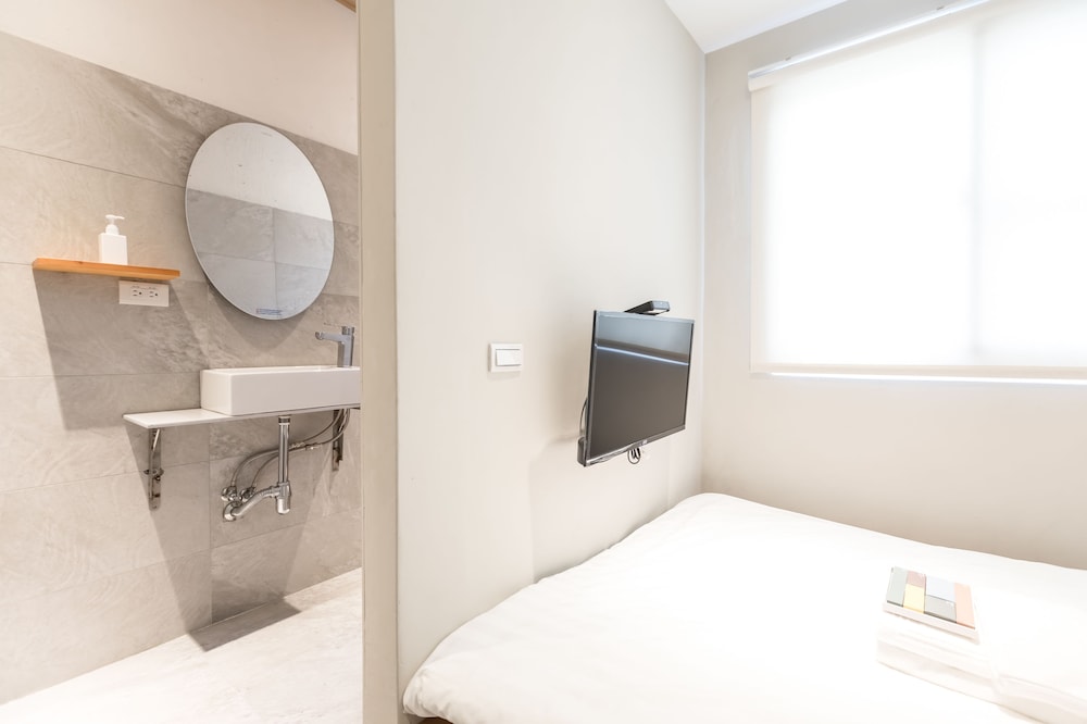 Japan Double Room - Photo 3
