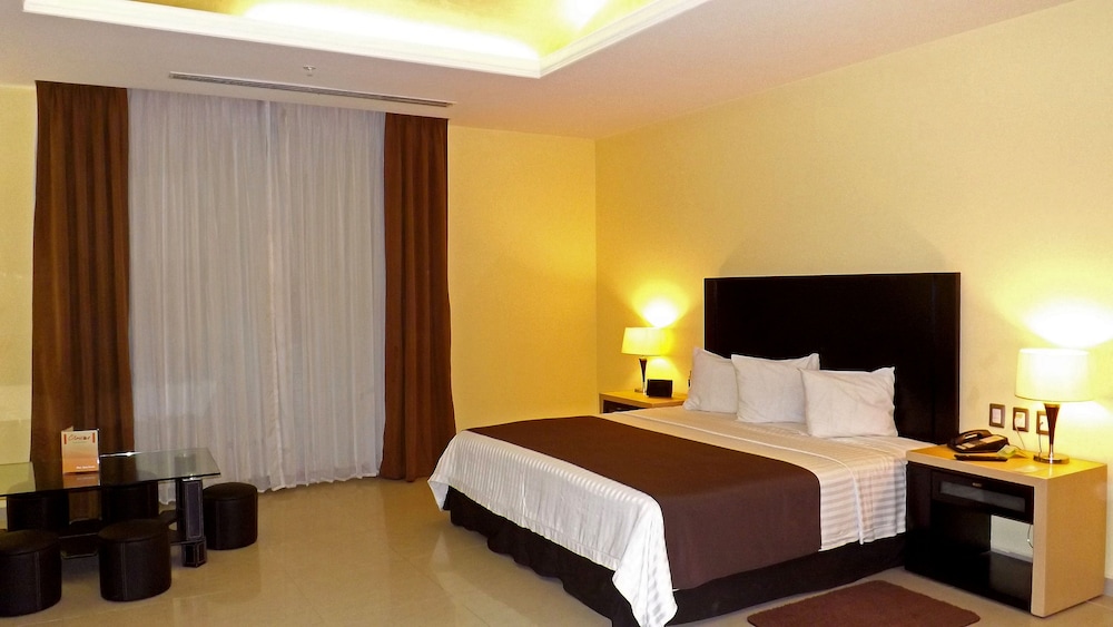 Executive Room, 1 King Bed