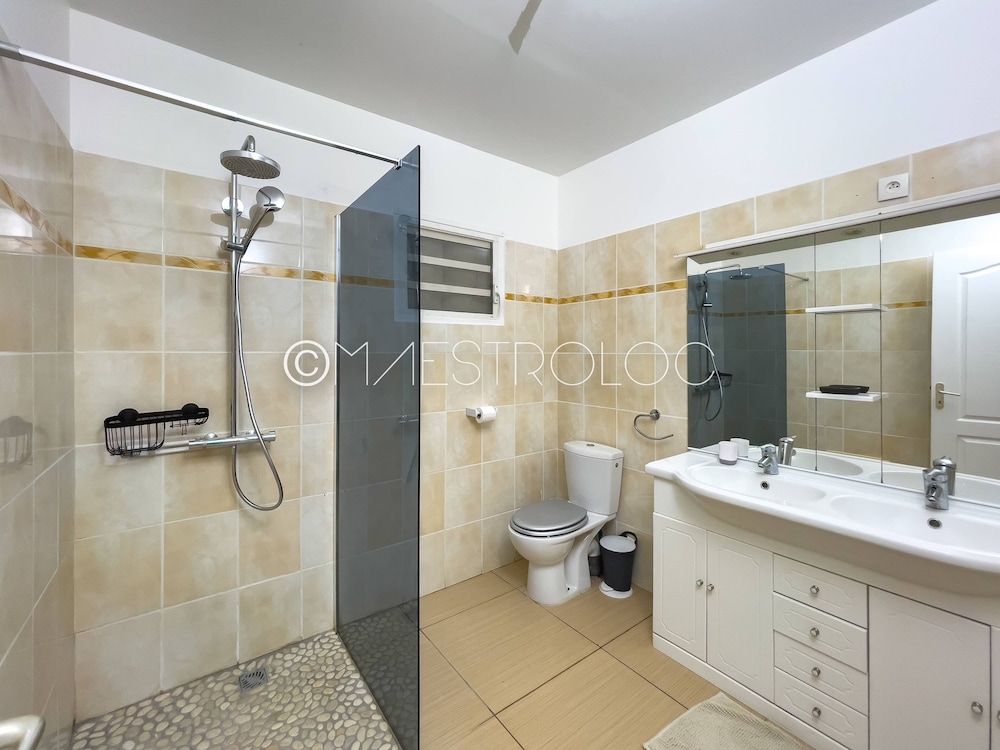 Exclusive Villa photo 3