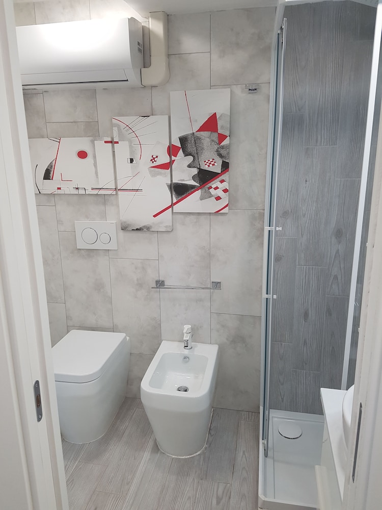 Apartment, 1 Bedroom - Photo 9