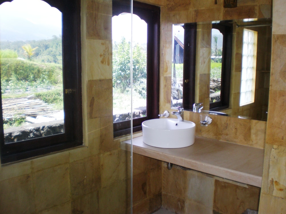 Villa Tenang photo 3