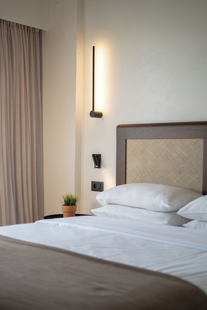 Superior Double Room - Photo 1