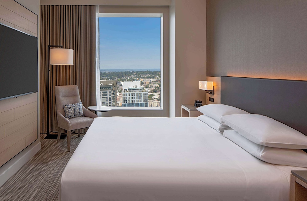 Suite (Regency) - Photo 4