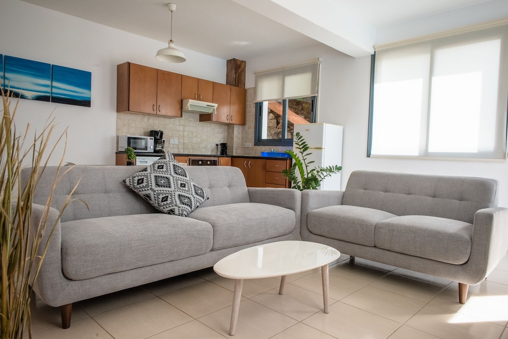 Apartment, 1 Bedroom, Sea View (Split Level) photo 1
