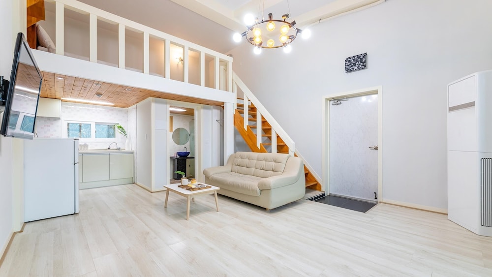Basic Room, 1 Bedroom (A Cozy(Spa,BBQ)) photo 1