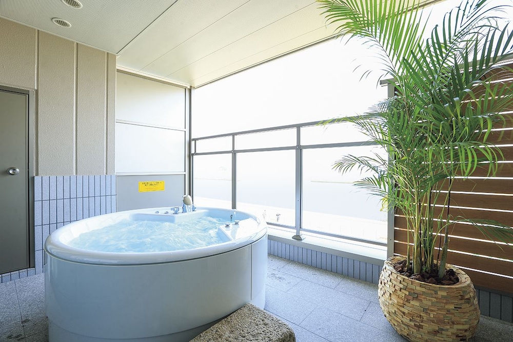 Twin Room with Open-air Bath, Non Smoking, Ocean View photo 3