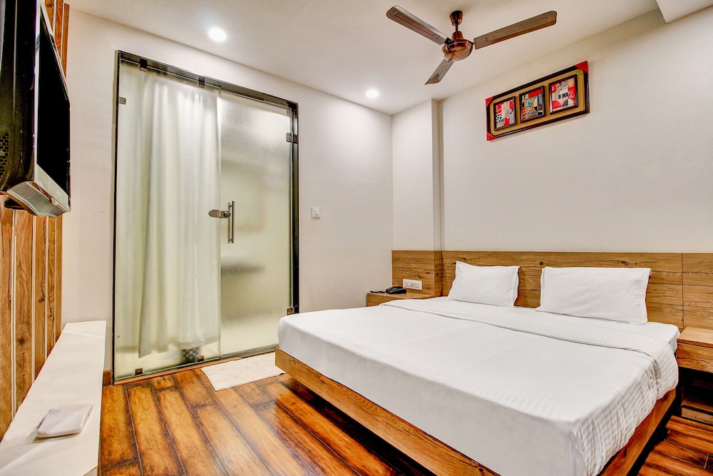 Executive Room - Photo 4