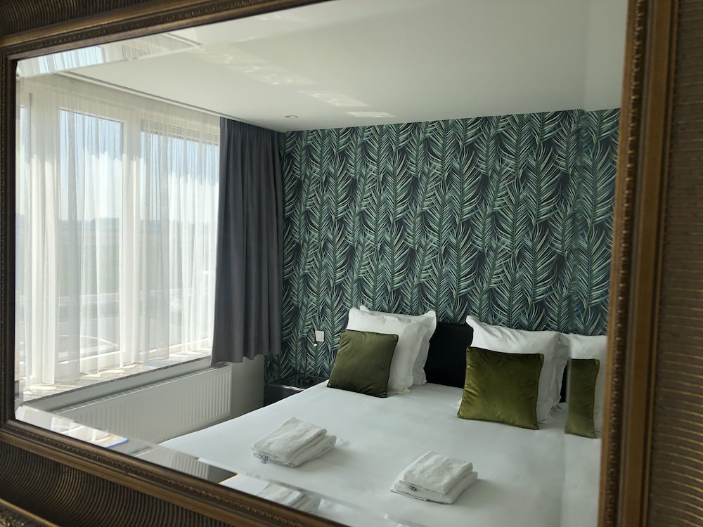 Family Suite, Balcony photo 2