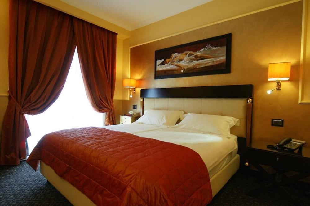 Classic Double or Twin Room photo 1