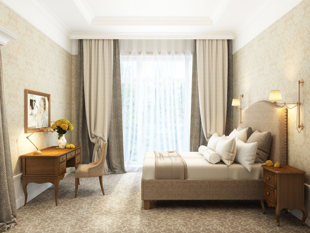 Superior Double or Twin Room photo 1