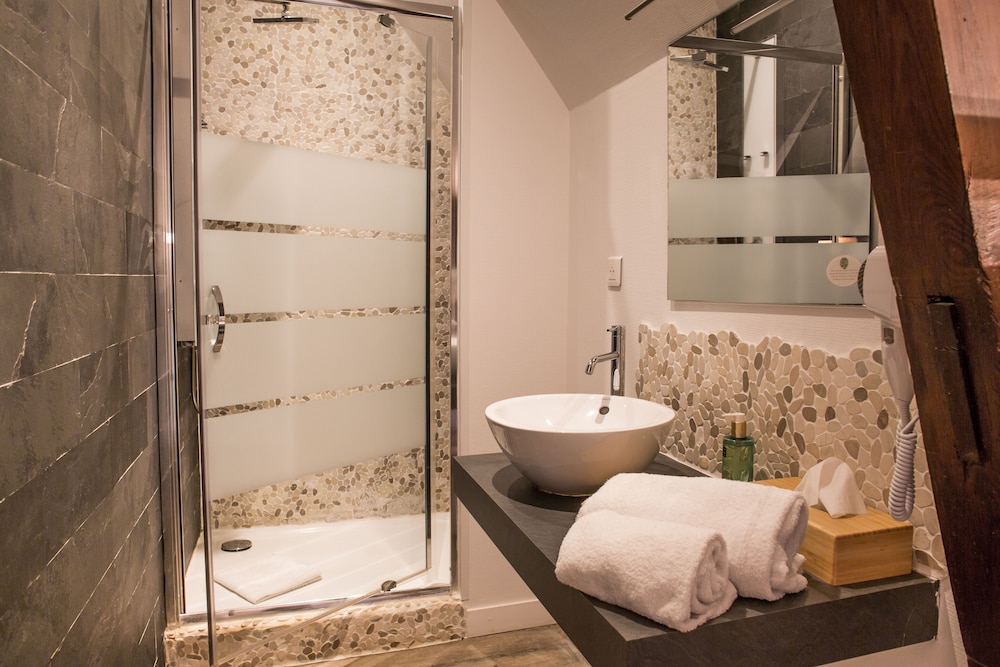 Luxury Room, 1 King Bed, Park View photo 3