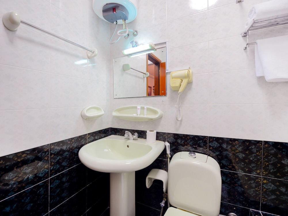 Deluxe Double Room - Twin photo 2