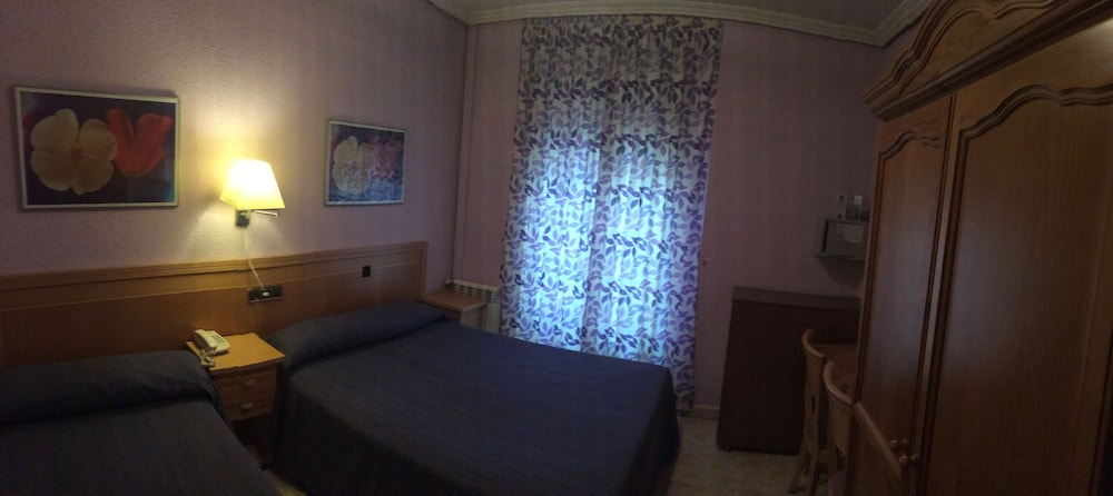Habitación Doble Estándar, Múltiples Dormitorios, Vista a la Ciudad