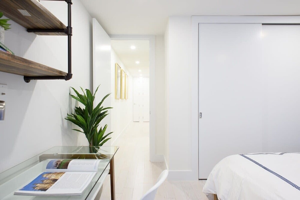 Luxury Apartment, 3 Bedrooms photo 2