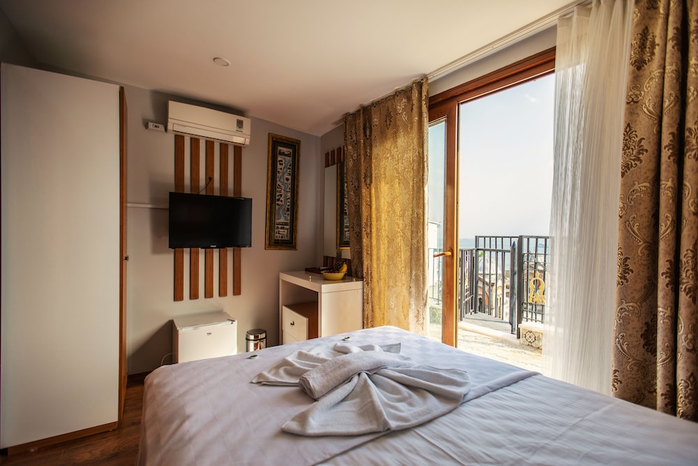 Double Room, Terrace, Sea View photo 1