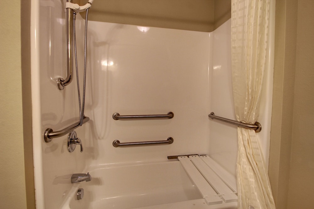 Cobblestone Hotel & Suites - Newton, 写真 3