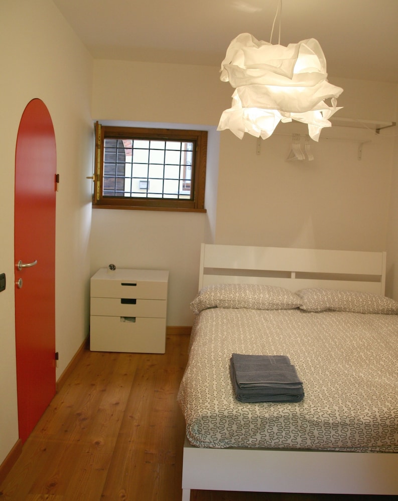 Duplex, 2 Bedrooms