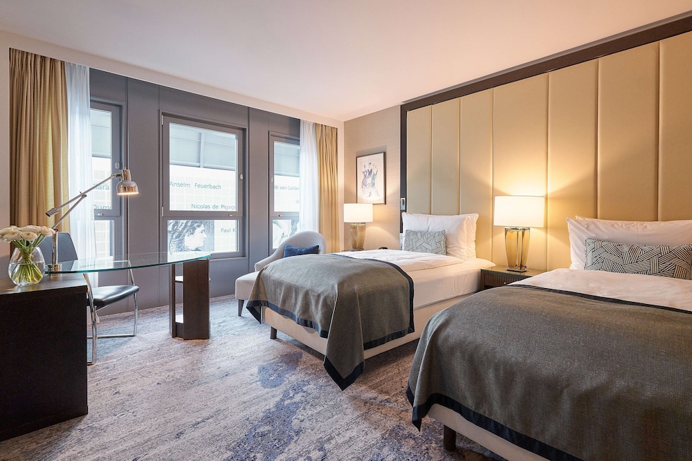 Classic Room, 2 Twin Beds - Photo 1