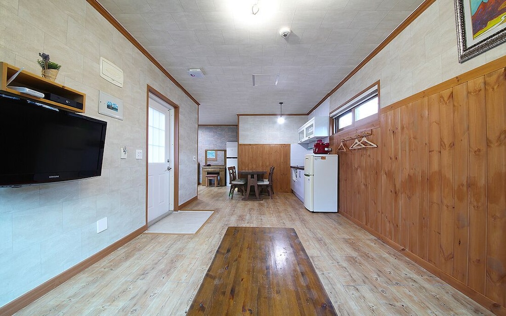 Condo (Iseul) photo 2