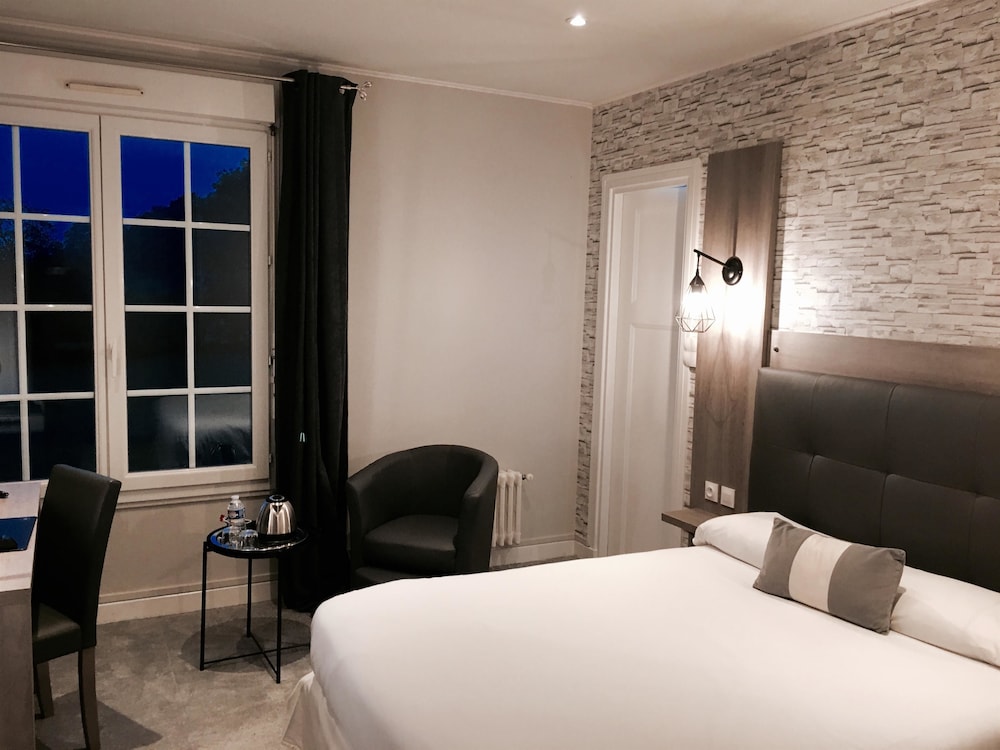 Classic Room, 1 Queen Bed, Non Smoking - Photo 6