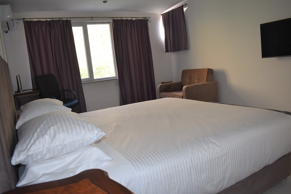 Presidential Suite photo 1