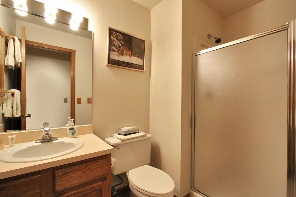 One Bedroom photo 2