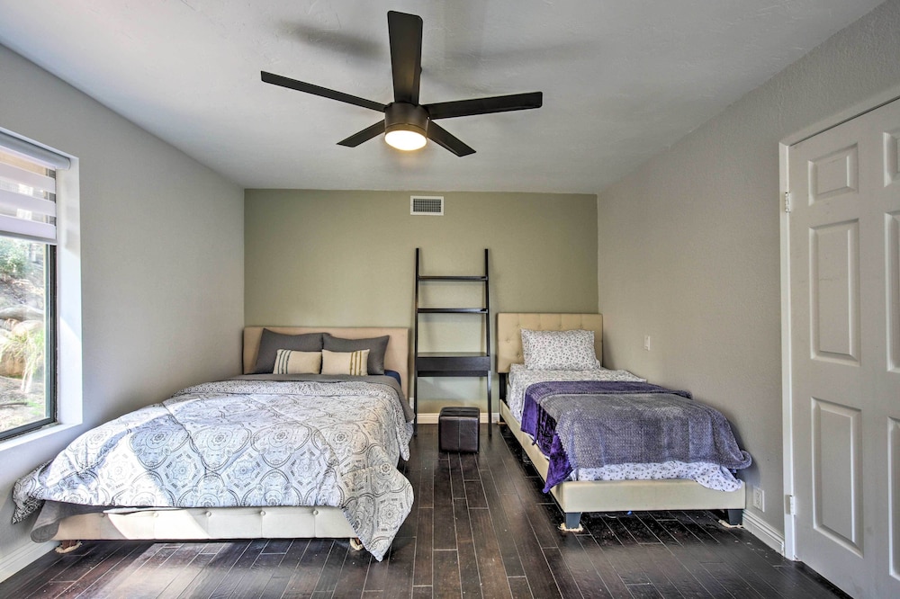 House (4 Bedrooms)