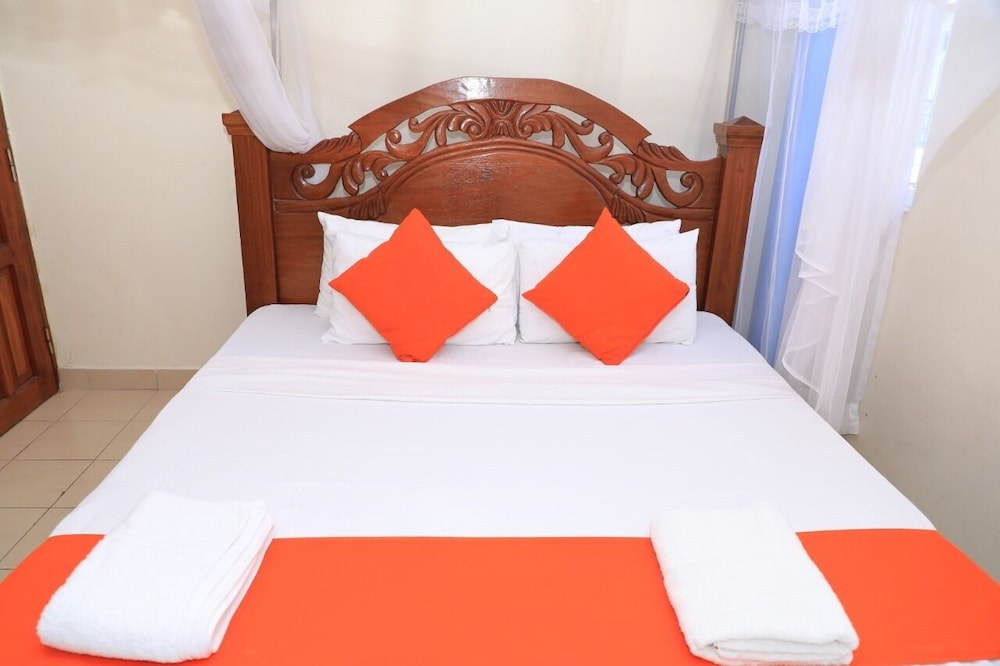 Economy Apartment, 3 Bedrooms, Garden View photo 1
